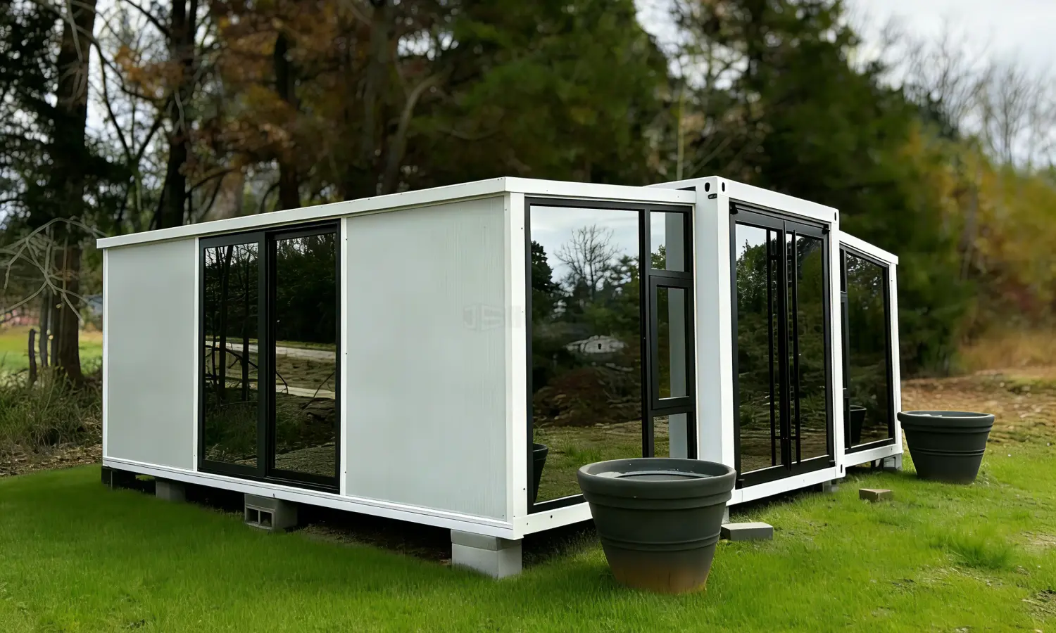 expandable container style 2